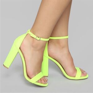 Fashion Nova Neon Yellow Lime Block Chunky high Heels ankle strap NIB 9